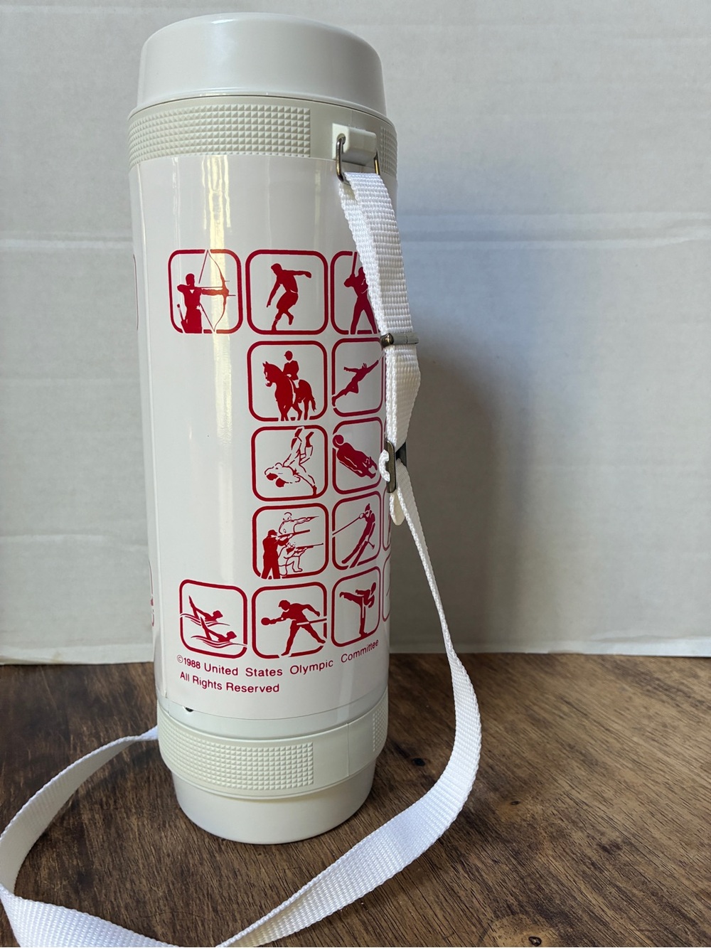 VTG Tiger Vacuum Thermos Bottle 1992 Olympics USA Mikasa Japan Strap RARE - Picture 2 of 10